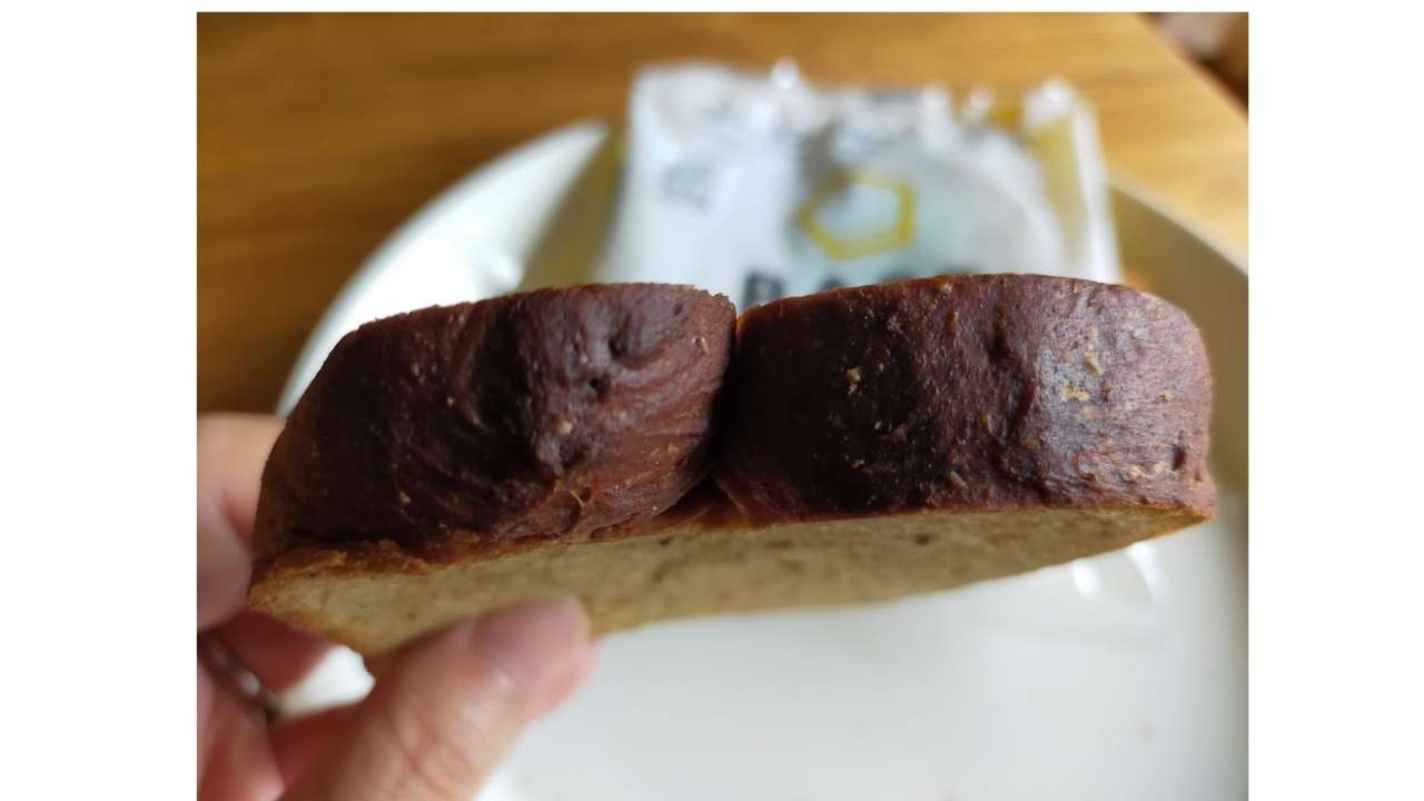 ベースブレッドミニ食パン上から