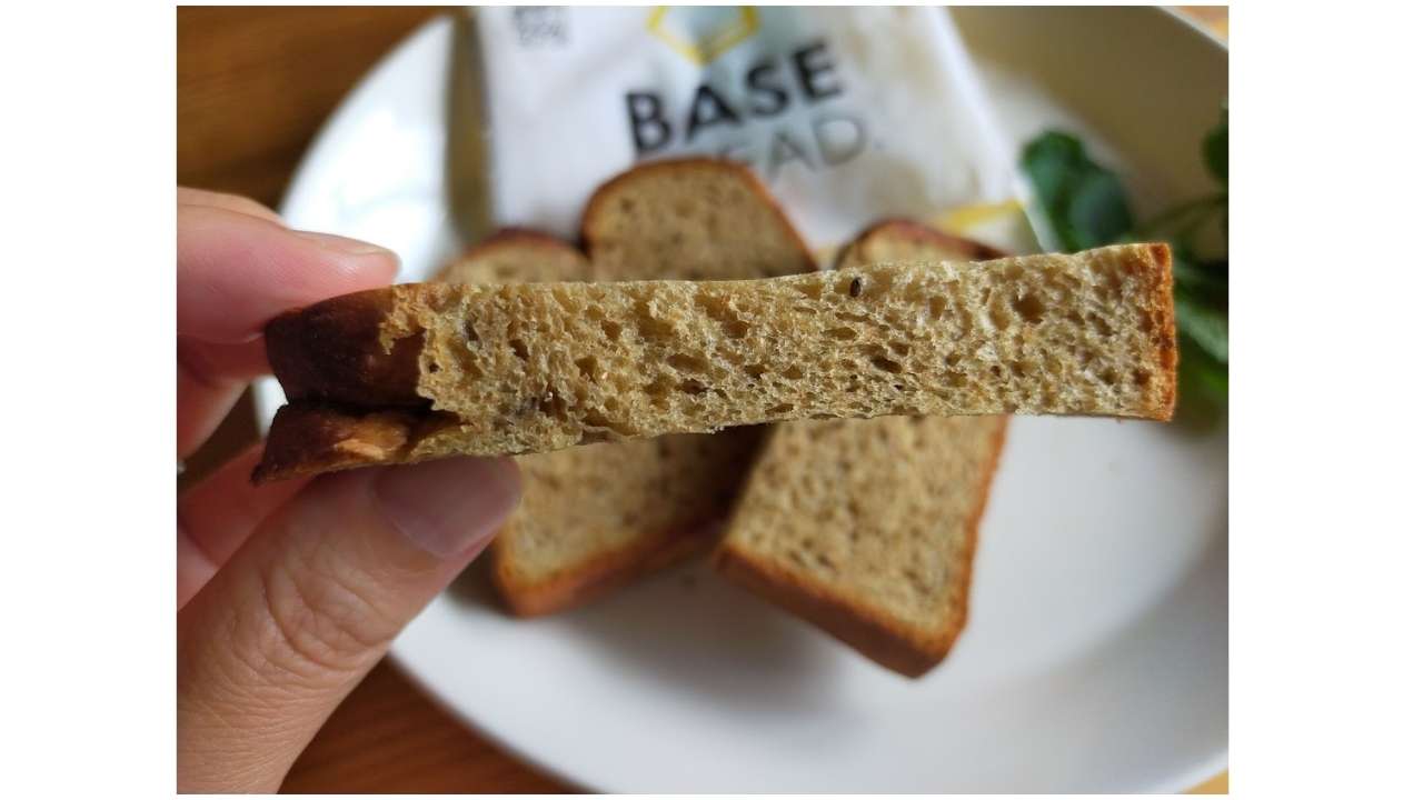 ベースブレッドミニ食パン断面